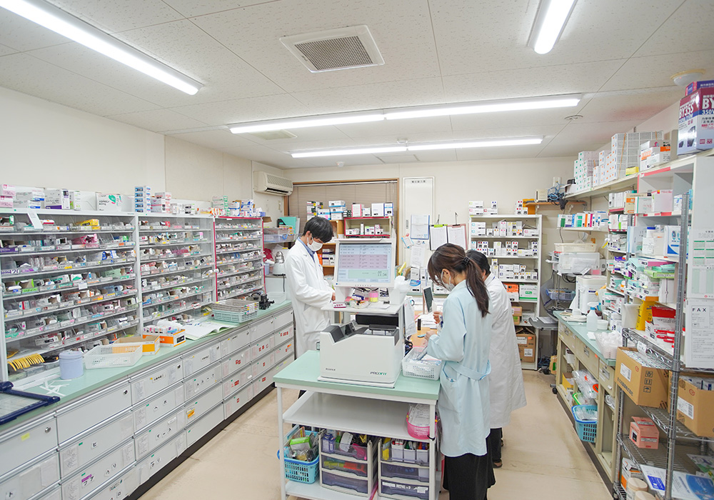 薬局内